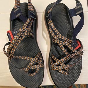Chacos women size 10